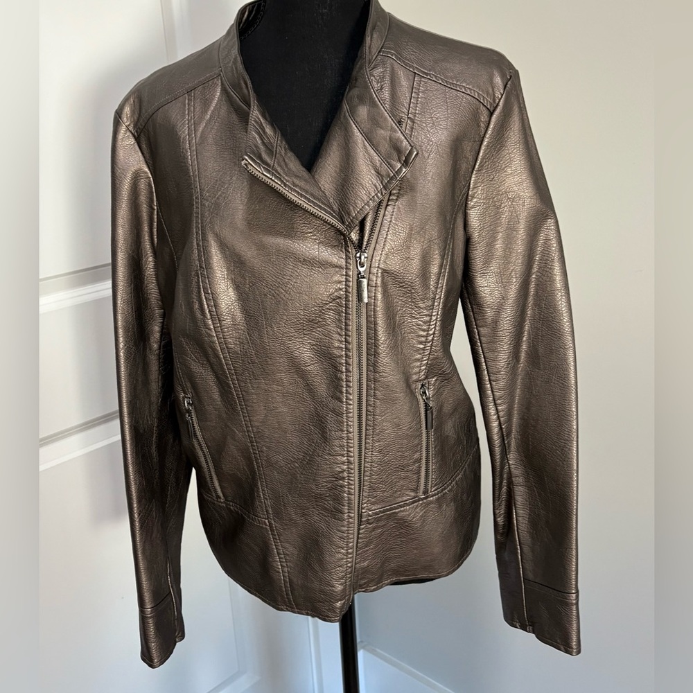 Alfani faux leather metallic jacket, EUC
